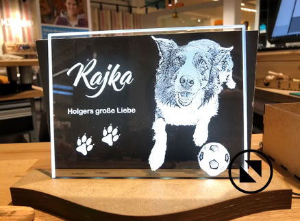 Acryl Plexiglas Laser Gravur Böhm in Bonn - Geschenkideen mit Gravuren auf Holz, Glas, Leder, Metall, Armbänder, Papier, Anhänger, Schilder ... für Privat und Geschäftskunden und  Firmen. Kunden kommen aus Bonn, Köln, Siebengebirge, Frechen, und ganz NRW, Deutschland, Schweiz und der Welt