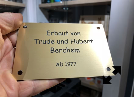 Schilder Gravur Bonn Lasergravur Böhm