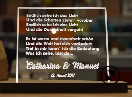 Laser Gravur Böhm in Bonn - Geschenkideen mit Gravuren auf Holz, Glas, Leder, Metall, Acryl Plexiglas , Armbänder, Papier, Anhänger, Schilder ... für Privat und Geschäftskunden und  Firmen. Kunden kommen aus Bonn, Köln, Siebengebirge, Frechen, und ganz NRW, Deutschland, Schweiz und der Welt